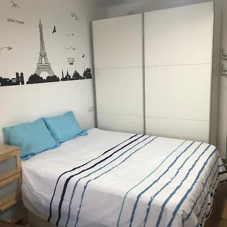 Apartamento Estudio Loft En El Centro Para 3 O 4 Personas Cama Doble Y Sofa Cama Check In A Partir De Las 15 Y 30 Min Pm Y Check Out Hasta Las 12 Pm Con Wifi Normalmente No Se Puede Adelantar El Check In Por Motivos De Produccion Torremolinos Buitenkant foto