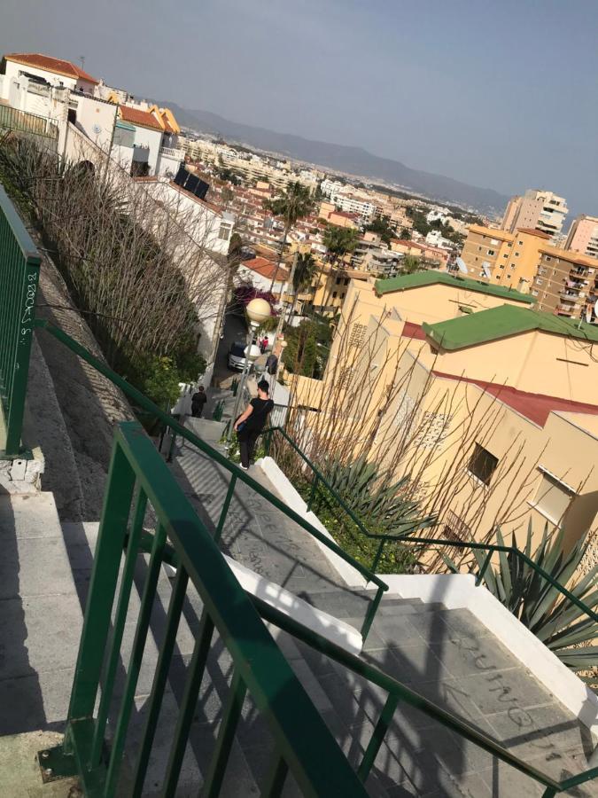 Apartment Estudio Loft: Centro Céntrico Con Wifi Y Check-out Tardío Torremolinos