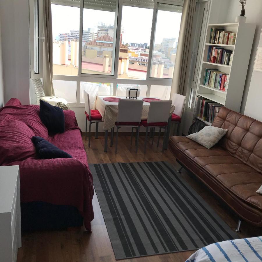 Estudio Loft: Centro Céntrico Con Wifi Y Check-out Tardío Apartment *
