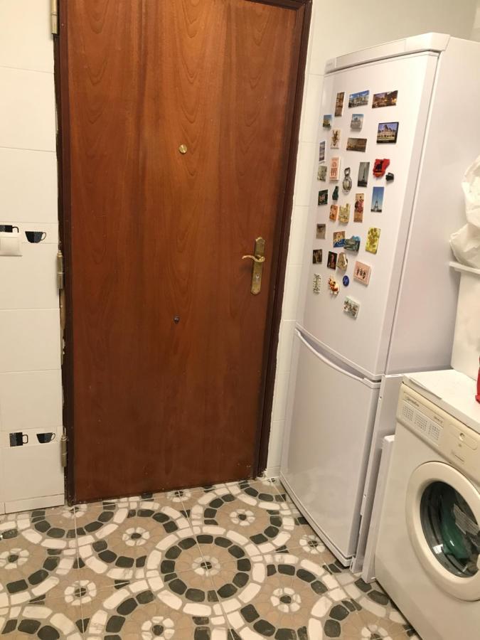 Estudio Loft: Centro Céntrico Con Wifi Y Check-out Tardío Apartment